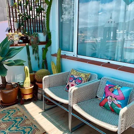 ático Con Terraza, Vistas Panorámicas Y Parking *